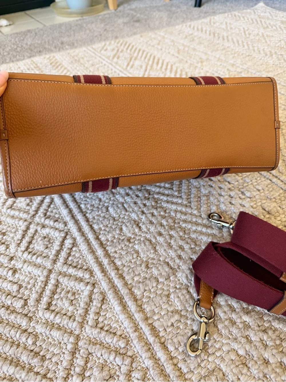 Coach Smith Tote Bag $550 - Picture 4 of 9